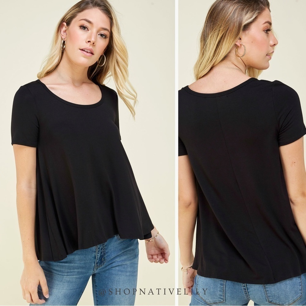 Les Amis Flowy Black Tee Loose Fit Short Sleeve Size Small Minimalist Chic NWT - Picture 2 of 6